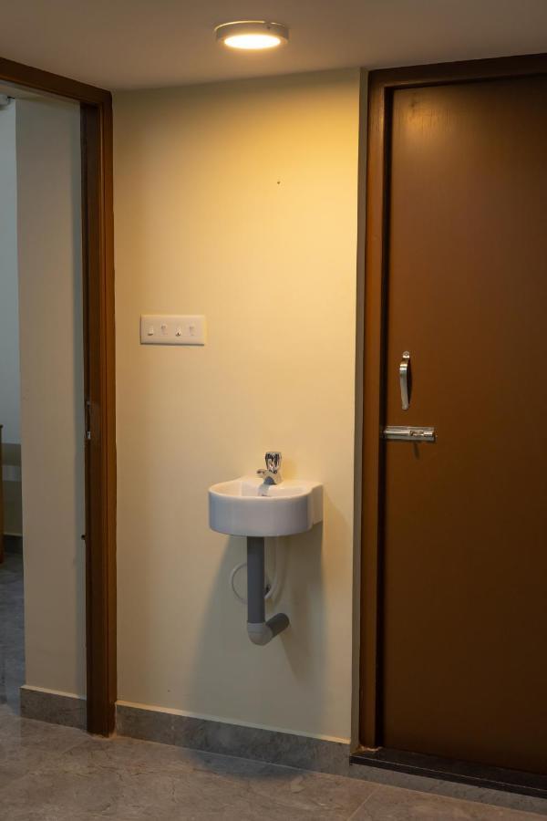 Live Inn Jp Nagar Tiruchirappalli Exterior foto